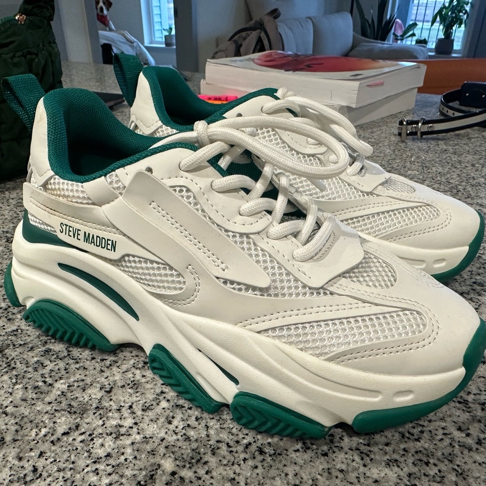 Steve Madden White and Teal Chunky Sneakers